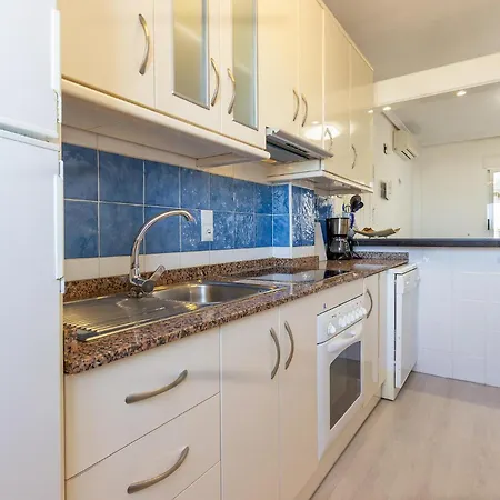 3 Bedroom Lovely In Nyaraló